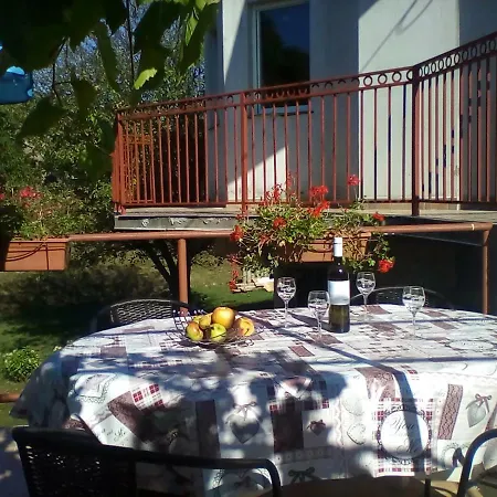 Apartment Oaza *